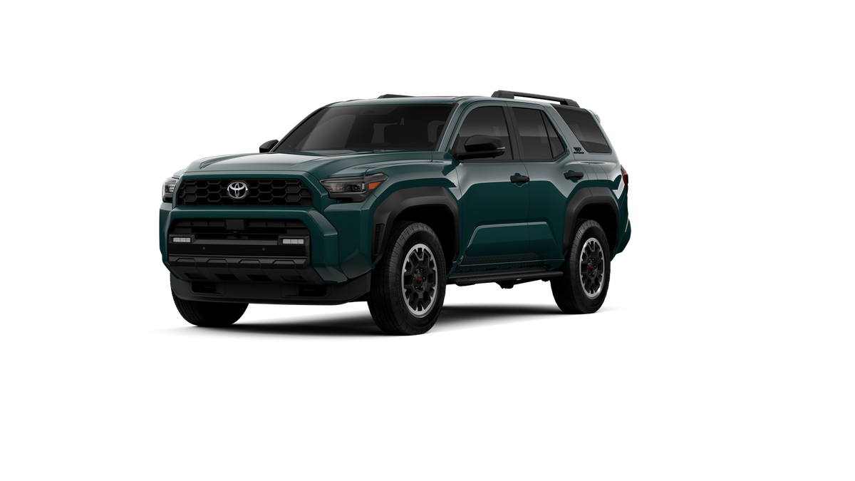 2026 Toyota 4Runner TRD Off-Road Premium in Everest — front three-quarter view
